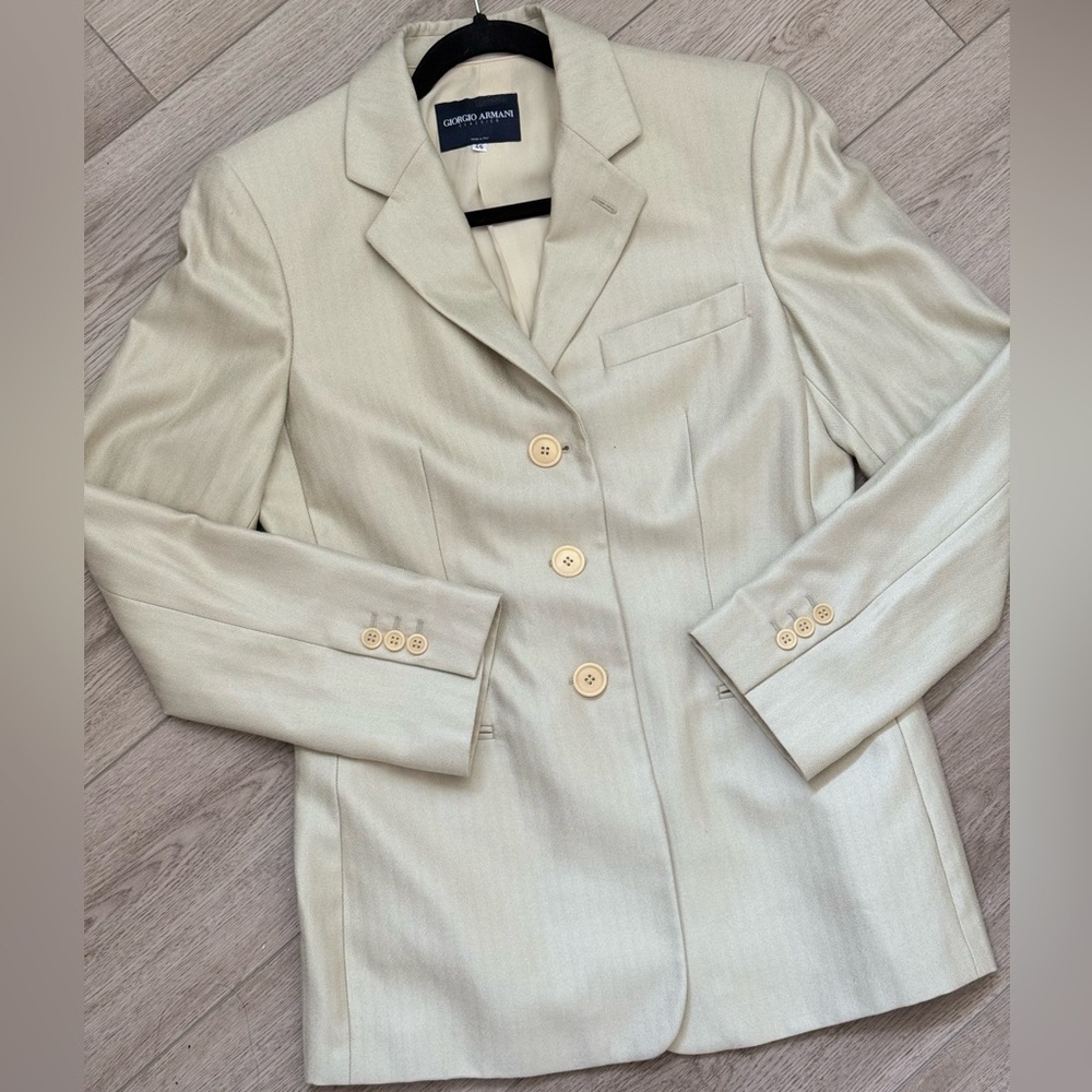 Giorgio Armani Classico Borgo 21 Line Light Cream Three-Button Men’s Suit Sz46 - Picture 2 of 12